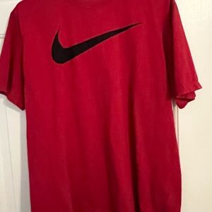 Nike t-shirt